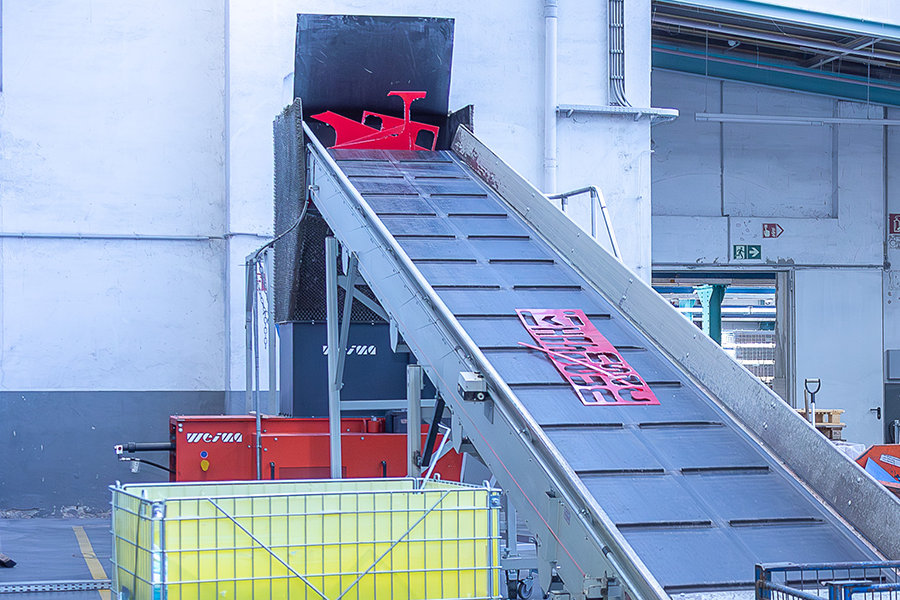 Plastic recycling company