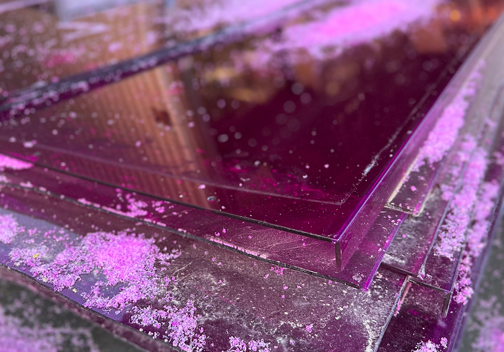 Acrylglas vor der Granulierung